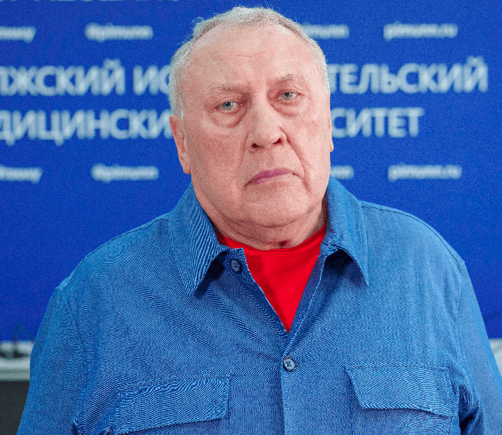 Литвинов Юрий Андреевич